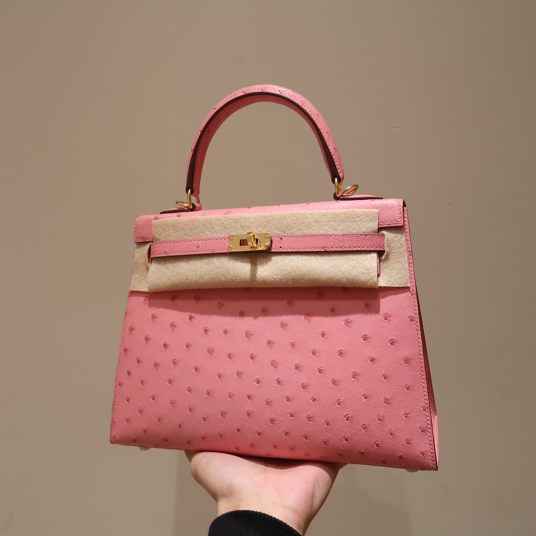 Hermes Kelly 25cm Handbag Shoulder Bag in Pink Ostrich Leather